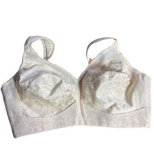 Playtex Bra 38D Nude Wireless Unlined 4693 box H